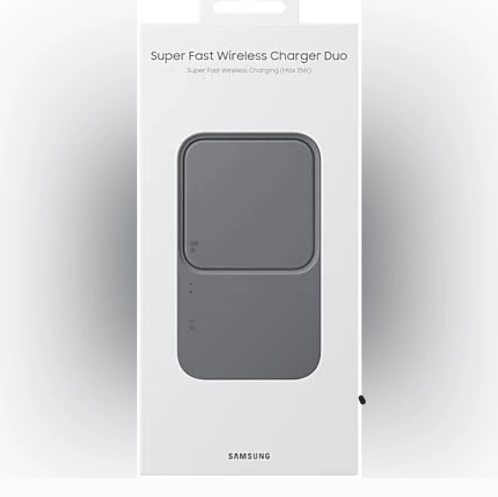 NWT Samsung 15W Duo Fast Wireless Charger Pad -‎ Dark Gray